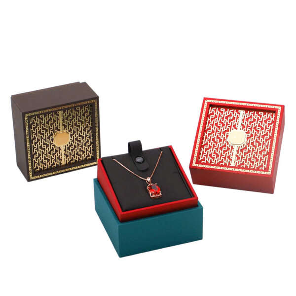 Luxury jewelry packaging box for bracelet chain display