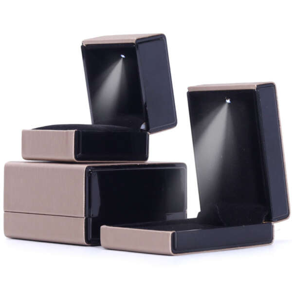 Custom leather LED jewelry box for bracelet necklace ring