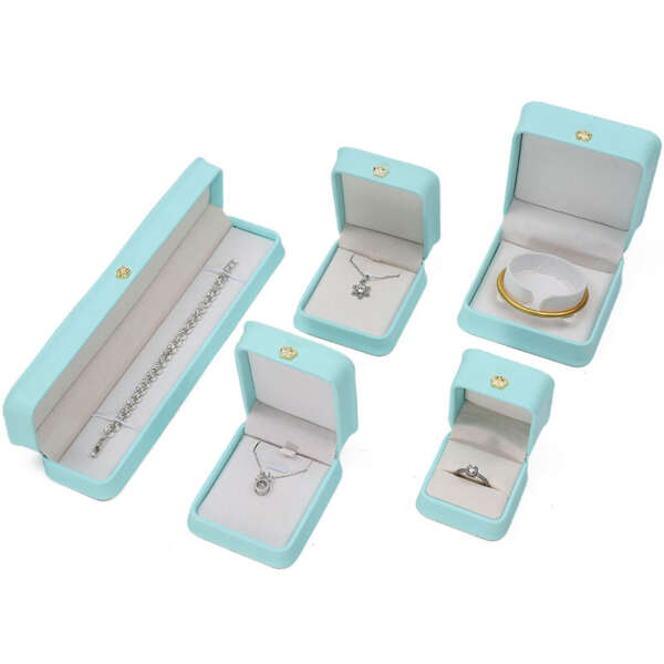 sky blue crown leather jewelry box for bracelet pendant necklace ring - product presentation