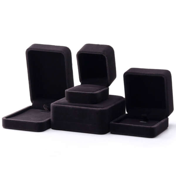square dark custom logo printed jewelry ring box - detail view