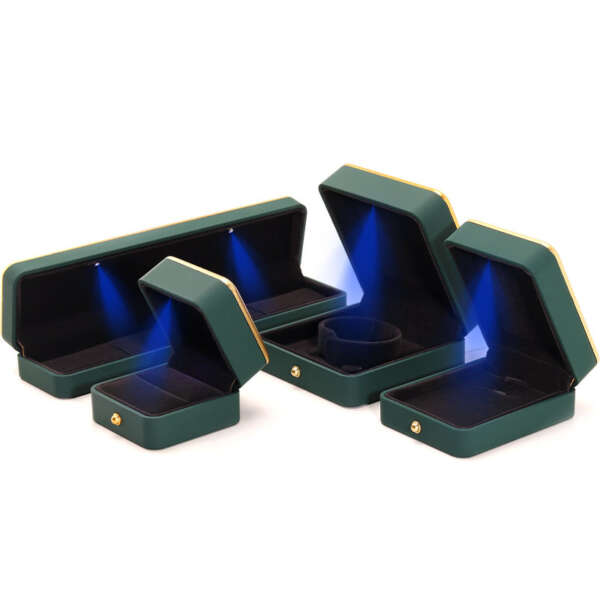 Custom jewelry box with spray painted surface finish