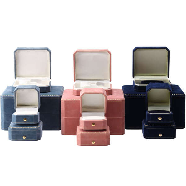 luxury pattern jewelry packaging box for bracelet set necklace ring view 4