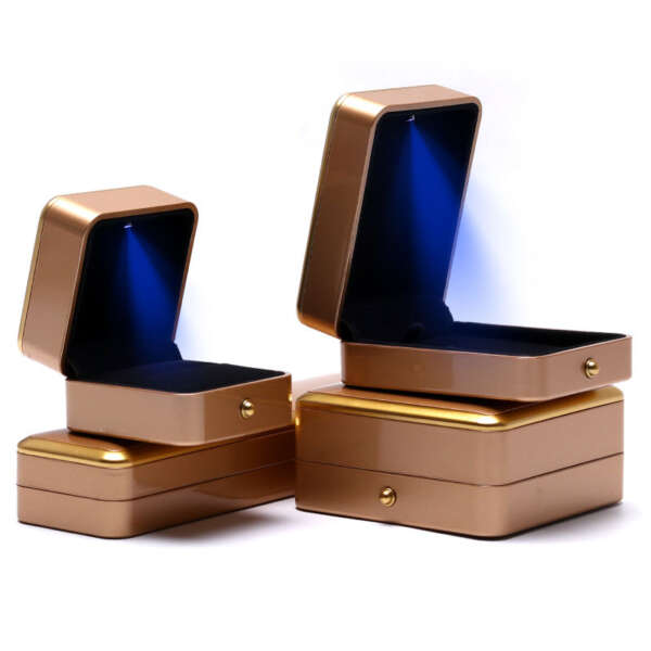 plastic spray painted square LED jewelry box for necklace ring - detail view