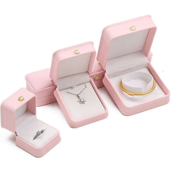 crown leather jewelry box for bracelet pendant necklace ring - front view