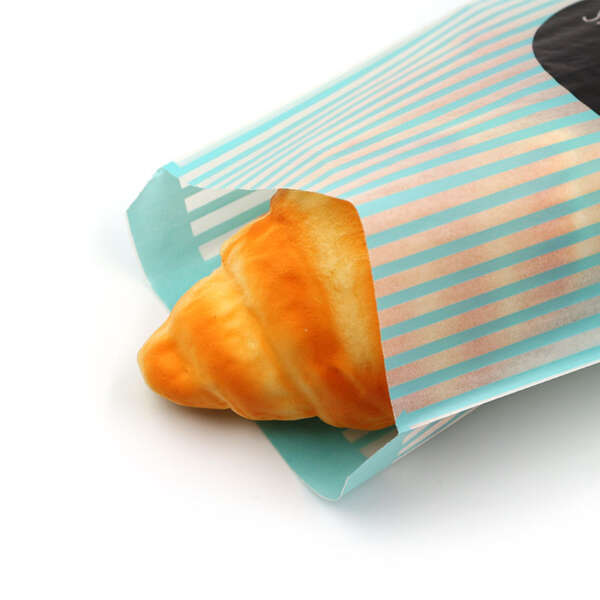 Wholesale white kraft mini bakery snack bag for custom paper packaging orders