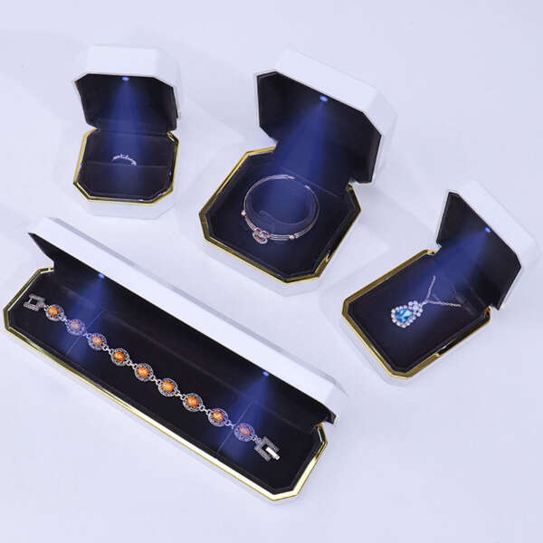 white plastic LED jewelry gift box for bracelet earrings pendant necklace ring - front view