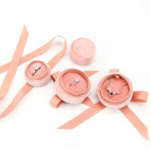Soft flannel ring box for retail jewelry presentation