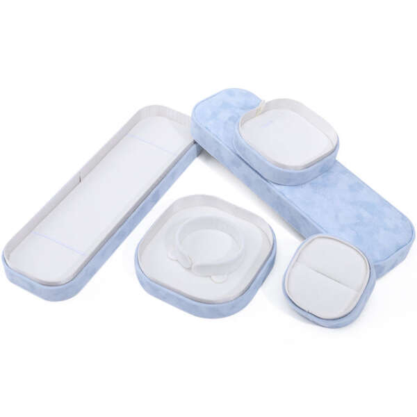 portable square jewelry storage box for bracelet necklace ring - product presentation