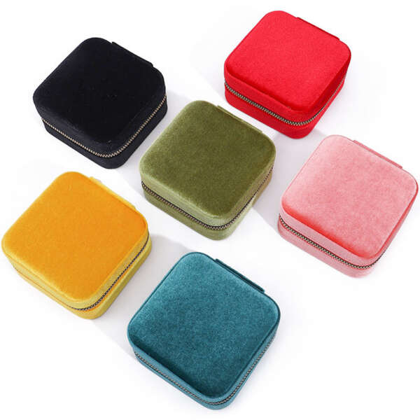 travel jewelry mirror storage box for earrings necklace ring - product presentation