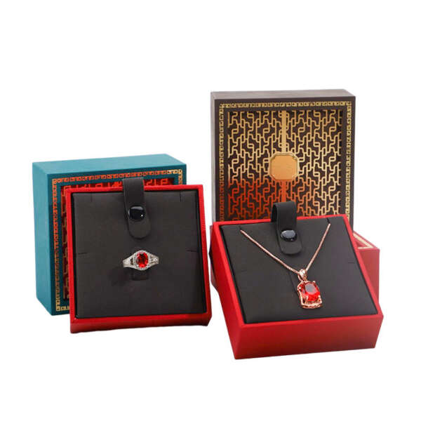 Pendant bracelet box for necklace jewelry packaging