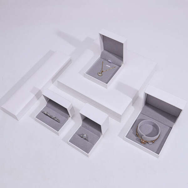 printed cardboard paper jewelry gift box for necklace bracelet ring - custom logo option