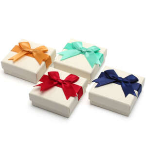 small cardboard jewelry storage wrapping paper box with logo - front view