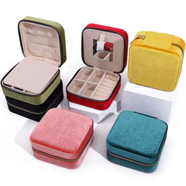 travel jewelry mirror storage box for earrings necklace ring - front view
