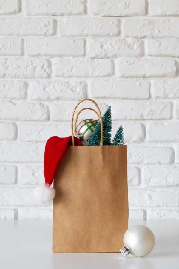 eco die cut kraft paper pouch bag for restaurants supermarkets promotion view 3