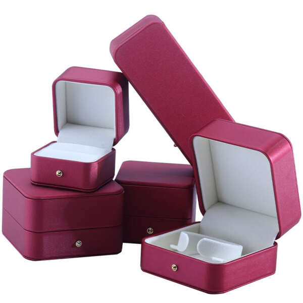 wholesale PU leather jewelry gift box for necklace earrings ring view 2