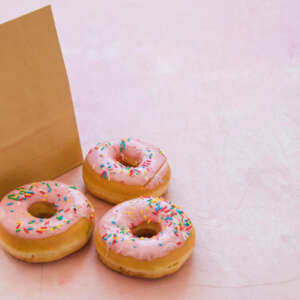 food grade kraft snack paper bag with clear circle window view 2