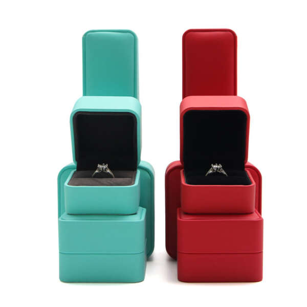 luxury PU leather jewelry ring box for retail gift display view 6