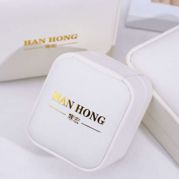 white leather travel jewelry storage box for necklace earrings studs ring - product presentation