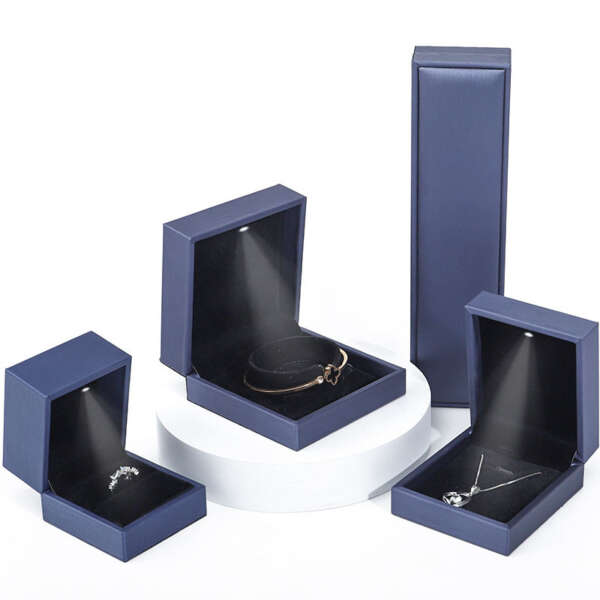 luxury leather LED jewelry box with light for bracelet necklace ring - custom logo option