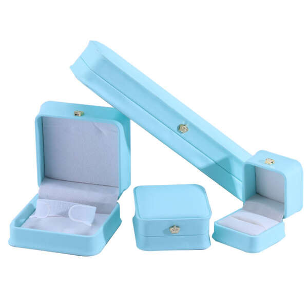 luxury PU leather jewelry set box for bracelet necklace ring view 4