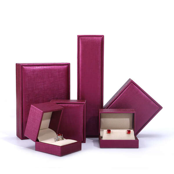 custom logo leather jewelry set box for necklace earrings ring view 2