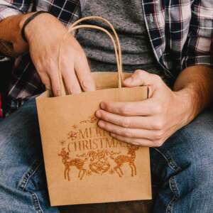 luxury art paper shopping bag for clothing shoes and gifts view 2