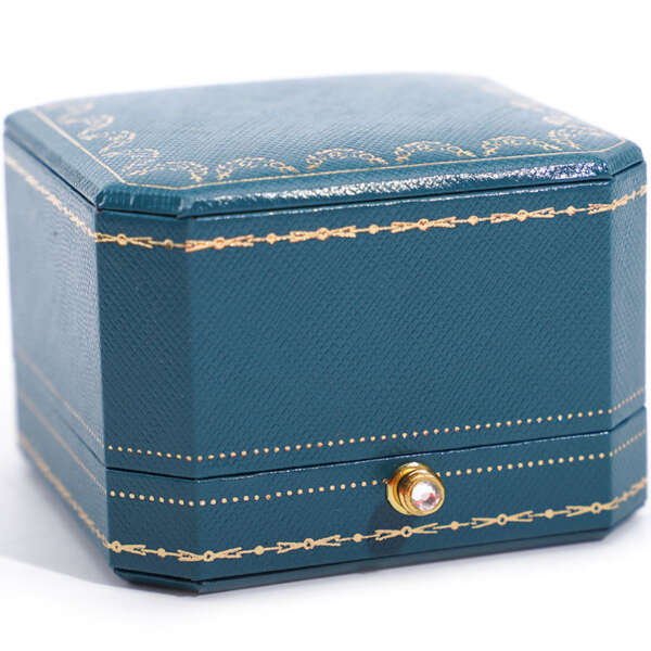 luxury paper jewelry packaging box with handbag for bracelet earrings necklace ring - product presentation