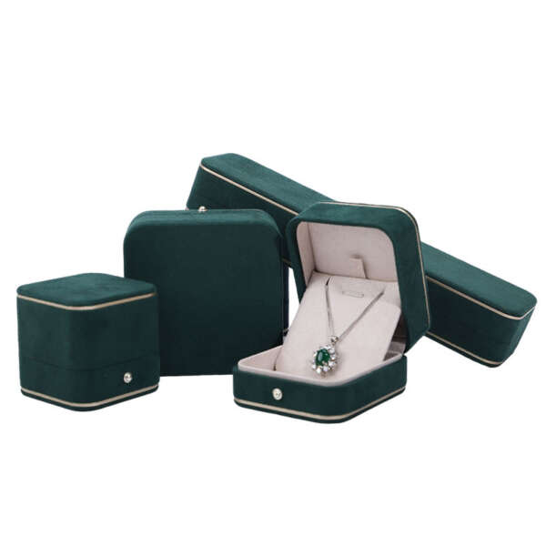luxury jewelry packaging box for necklace bracelet earrings ring - product presentation