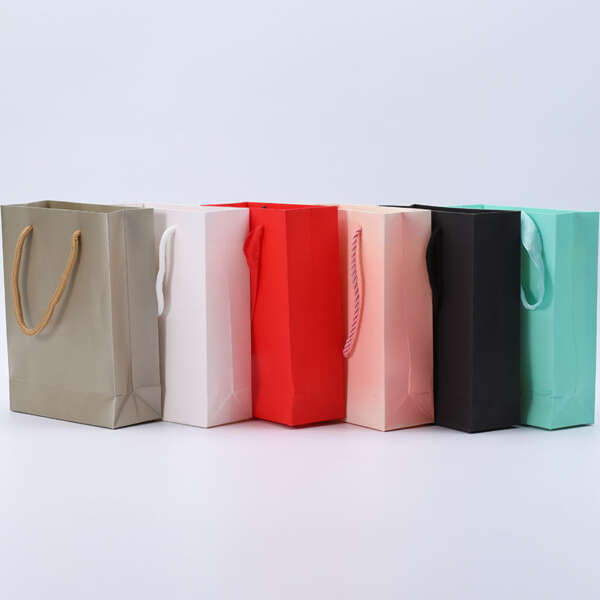 square zipper jewelry box for earrings necklace pendant ring - detail view