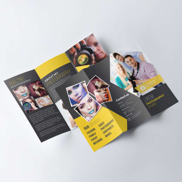 coated paper folding flyer catalogue brochure manual printing retail display view