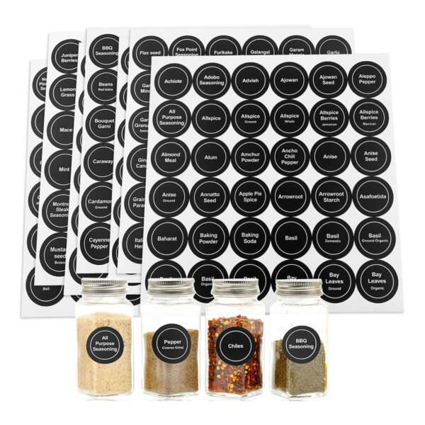 Black chalkboard spice jar and pantry labels