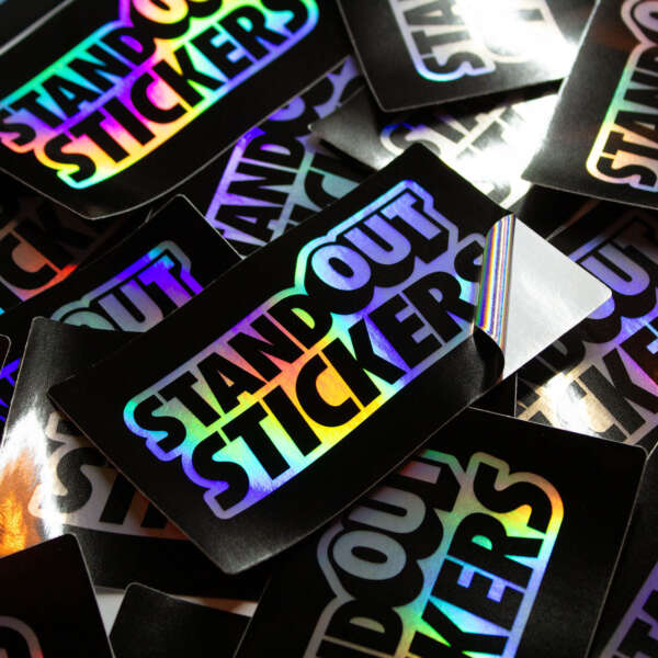 Custom removable window labels for branding