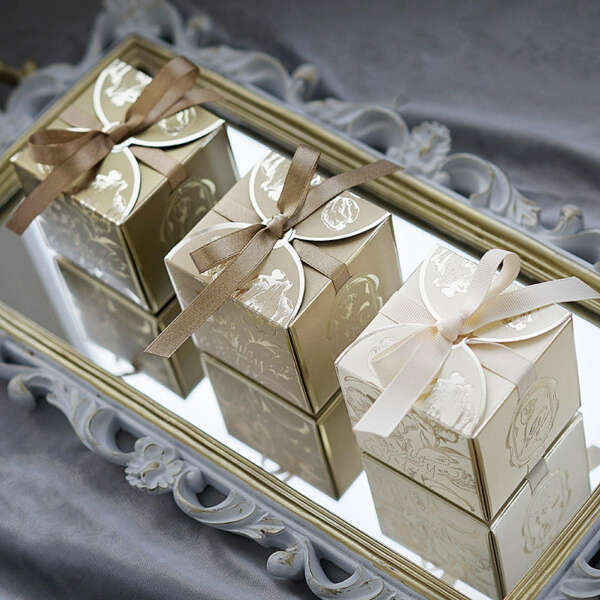 Party favor packaging boxes