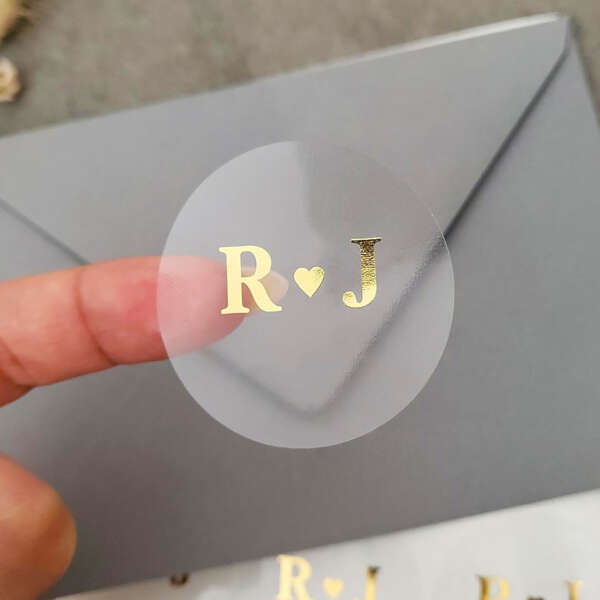 Transparent vinyl adhesive label rolls